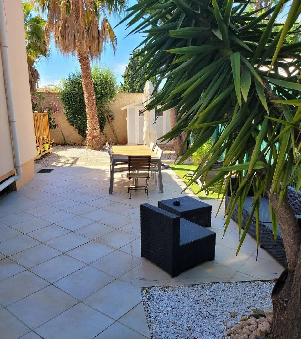 Un Coin De Paradis location